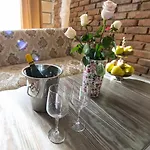 Royal Valentina Castle Нощувка със закуска (B & B) Огняново