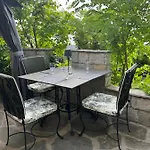 Нощувка със закуска (B & B) Royal Valentina Castle 4*