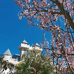 Royal Valentina Castle Bed & Breakfast