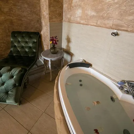 Bed and breakfast Royal Valentina Castle