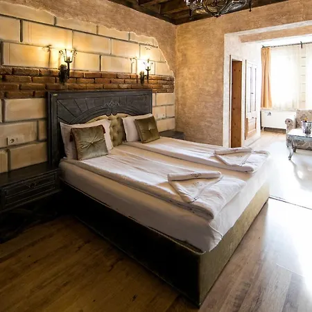 Royal Valentina Castle