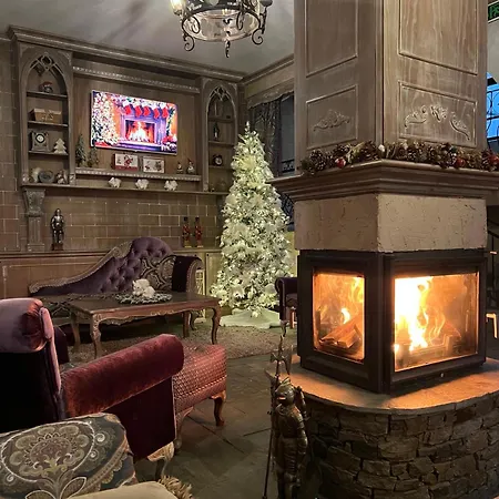 Bed & Breakfast Royal Valentina Castle 4*