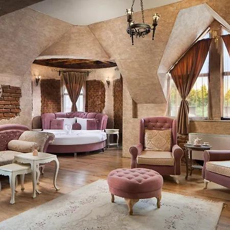 Royal Valentina Castle 4* Ognyanovo (Blagoevgrad)