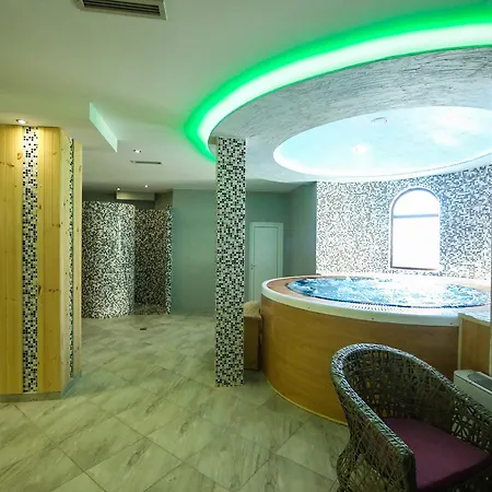 Royal Valentina Castle Bed & Breakfast