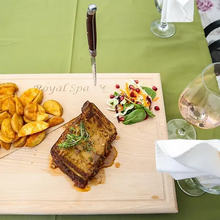 Royal Valentina Castle B&B