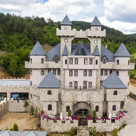 Bed & Breakfast Royal Valentina Castle Ognjanovo
