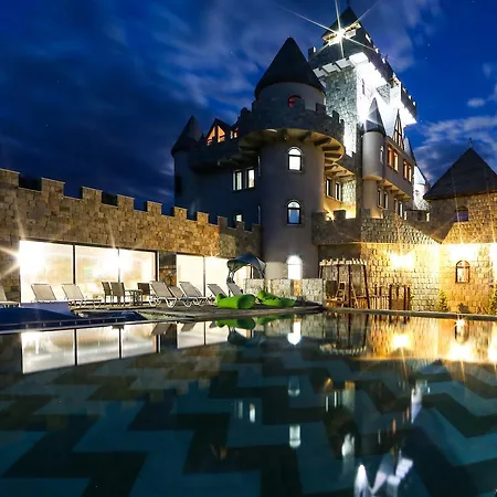 Royal Valentina Castle Ogneanovo