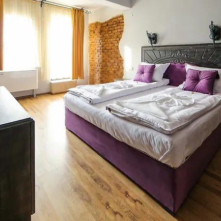 Royal Valentina Castle