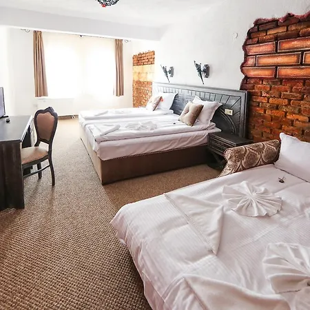 Royal Valentina Castle Bed & Breakfast