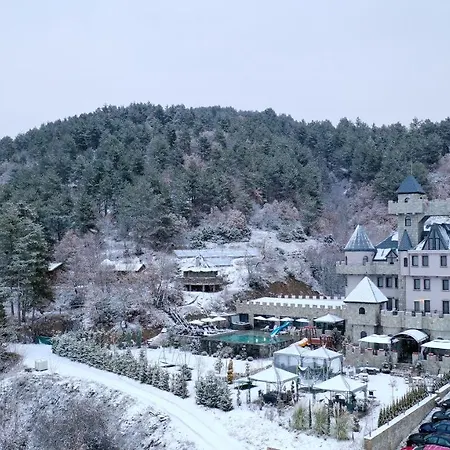 Bed & Breakfast Royal Valentina Castle 4*