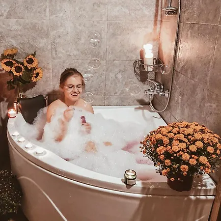 Bed & Breakfast Royal Valentina Castle Ognjanovo