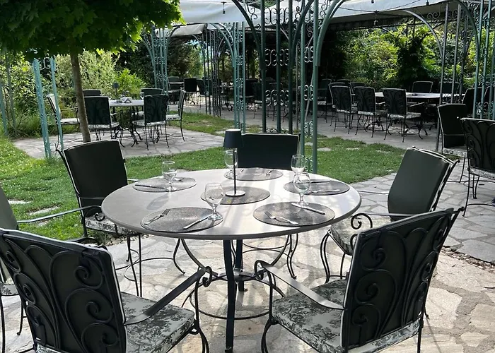 Royal Valentina Castle Nocleg ze śniadaniem Ognianowo