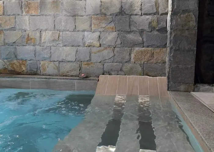 Royal Valentina Castle Ognianowo