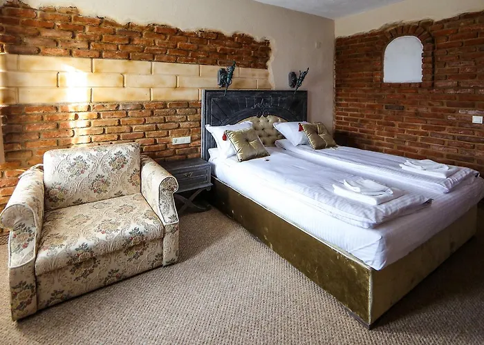 Royal Valentina Castle Nocleg ze śniadaniem