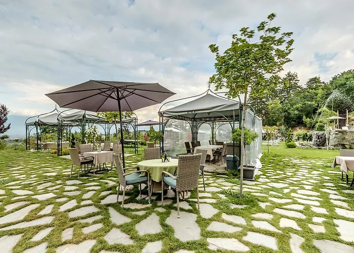 Royal Valentina Castle 4*