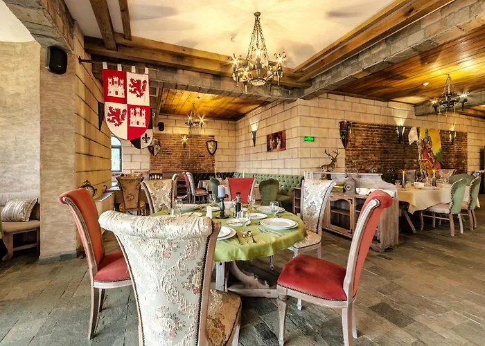 Royal Valentina Castle Nocleg ze śniadaniem 4*